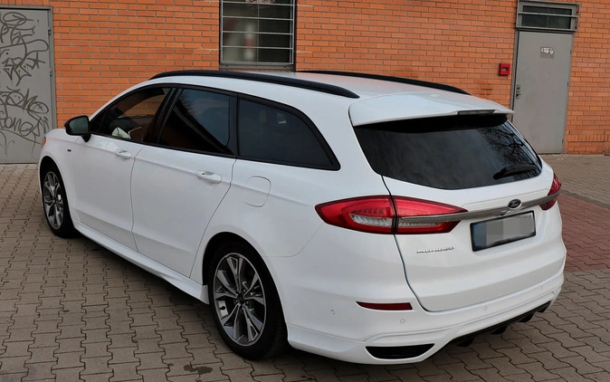 Ford Mondeo cena 67900 przebieg: 198978, rok produkcji 2018 z Wałbrzych małe 781